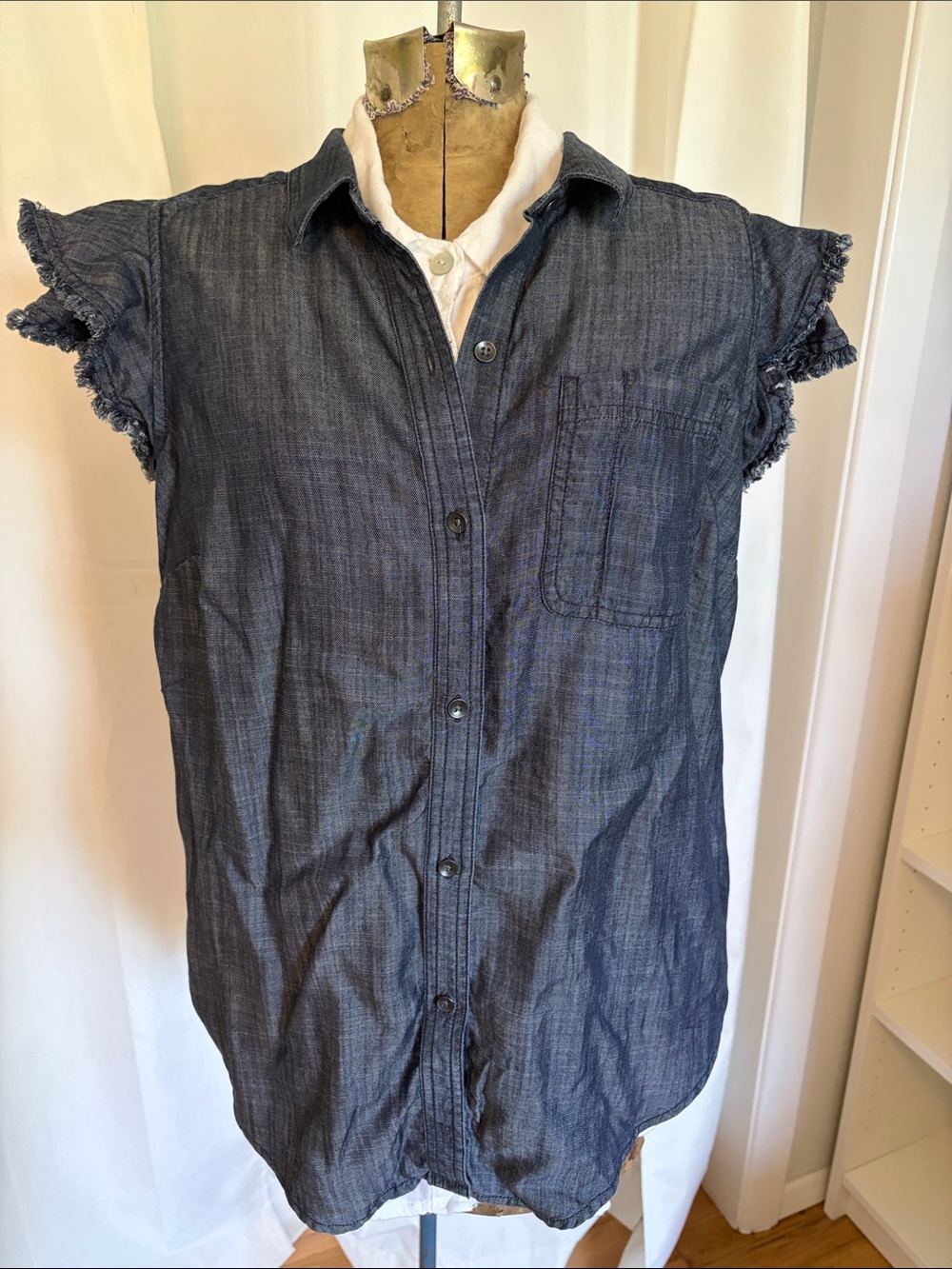 Lightweight denim tencel button shirt medium pocket raw edge ruffle cap sleeves